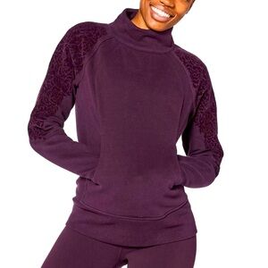 Lululemon Floral Flock Pullover in Black Cherry size 6
